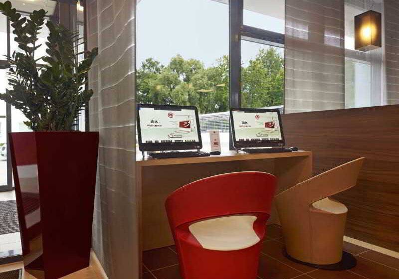 호텔 Ibis Warszawa Reduta