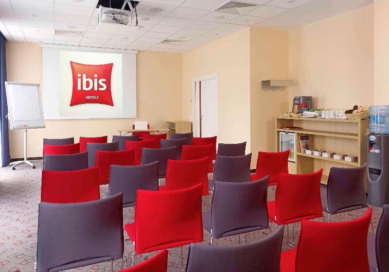 호텔 Ibis Warszawa Reduta