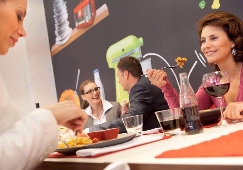 호텔 Ibis Warszawa Reduta