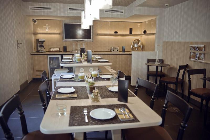 ホテル Hôtel Le Marcel Paris Gare De L Est