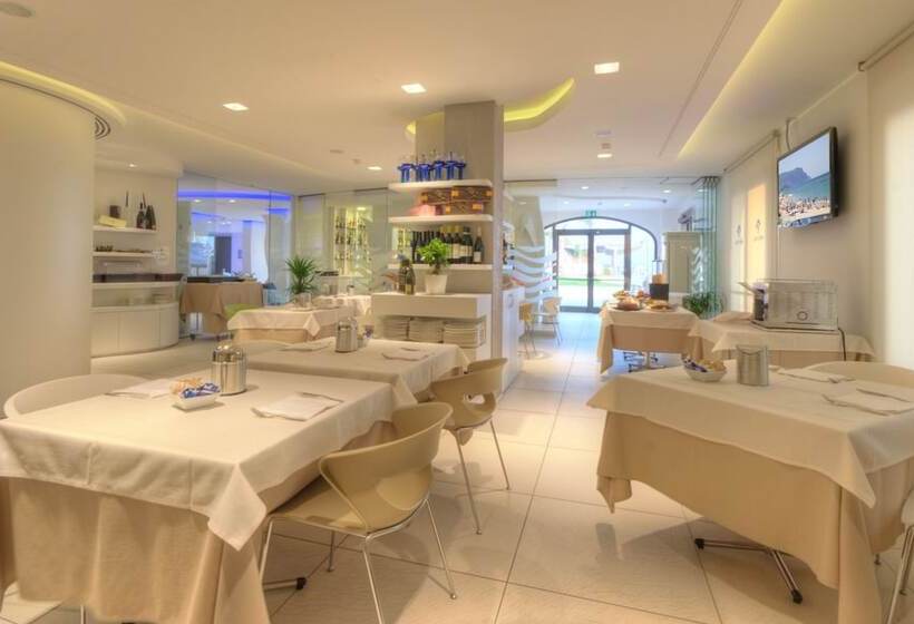 Life Hotel Seaview & Spa