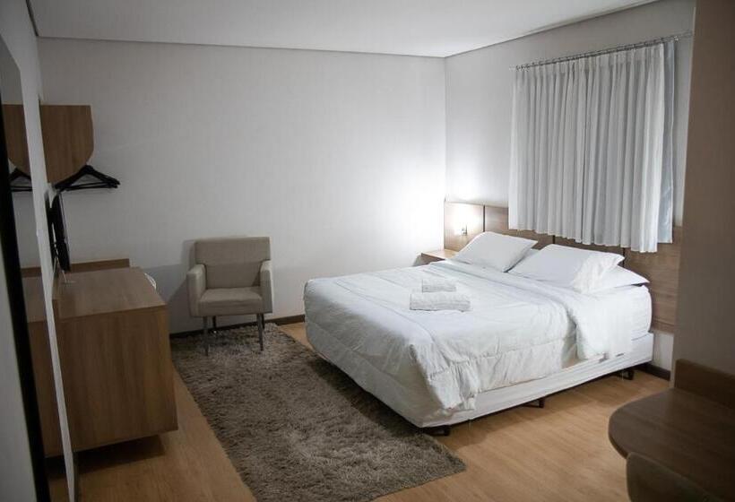 בית מלון כפרי Maximus Business