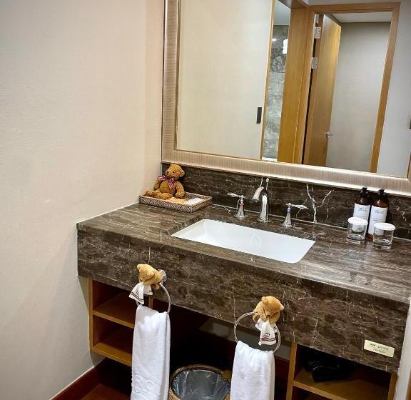 فندق Mercure Ambassador Jeju