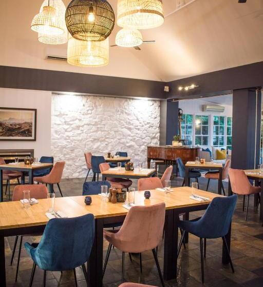 בית מלון כפרי Mercure Gerringong Resort