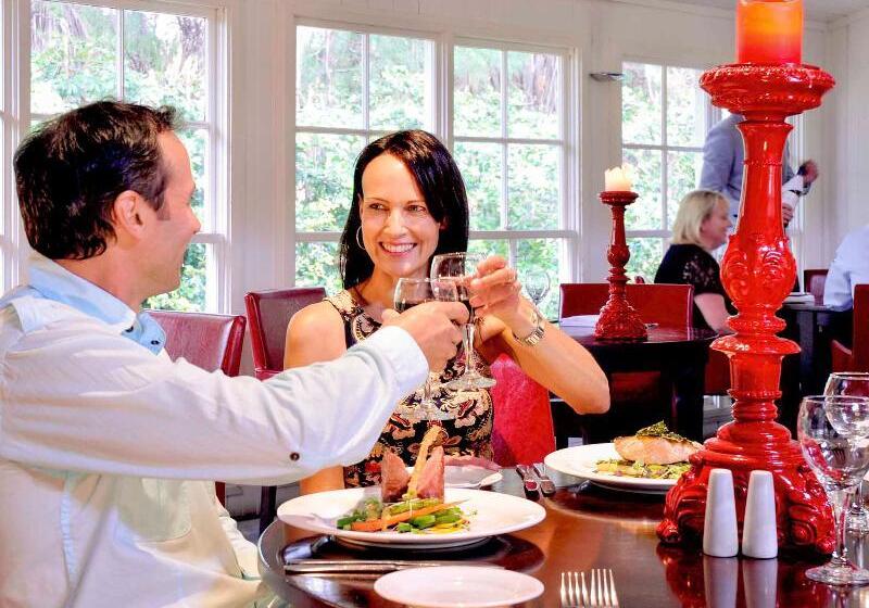 בית מלון כפרי Mercure Gerringong Resort