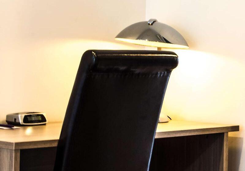 בית מלון כפרי Mercure Gerringong Resort