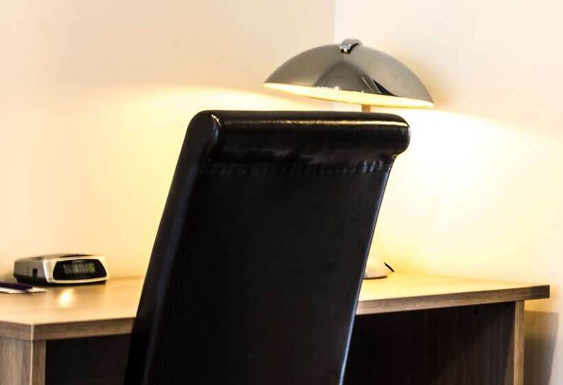 בית מלון כפרי Mercure Gerringong Resort