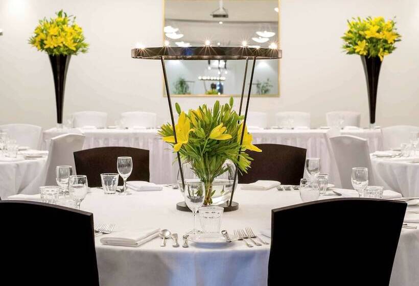 בית מלון כפרי Mercure Gerringong Resort