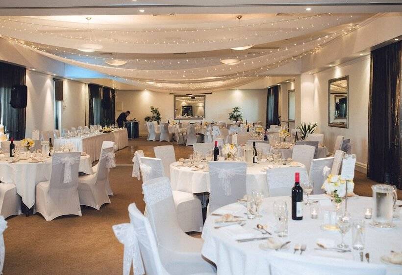 בית מלון כפרי Mercure Gerringong Resort