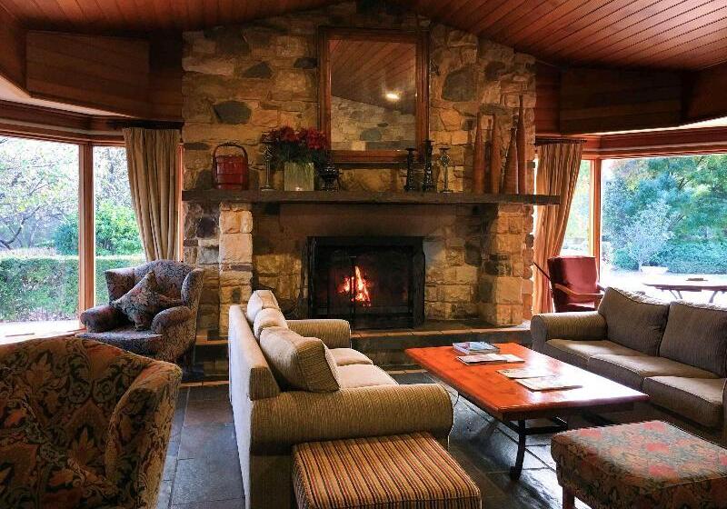 Отель Mercure Hunter Valley Gardens