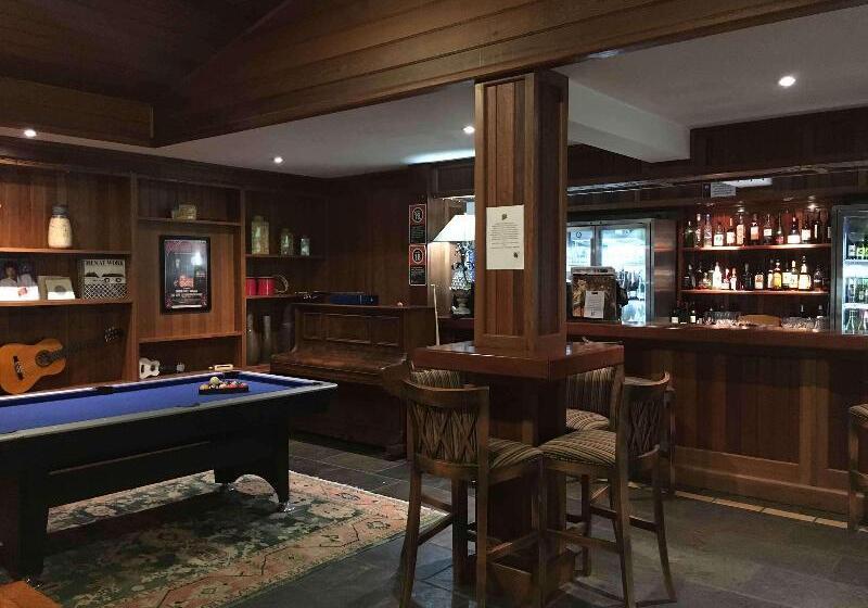 Отель Mercure Hunter Valley Gardens