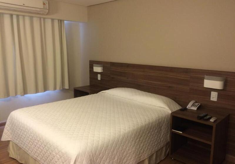 Mogano Business Hotel Eletroposto