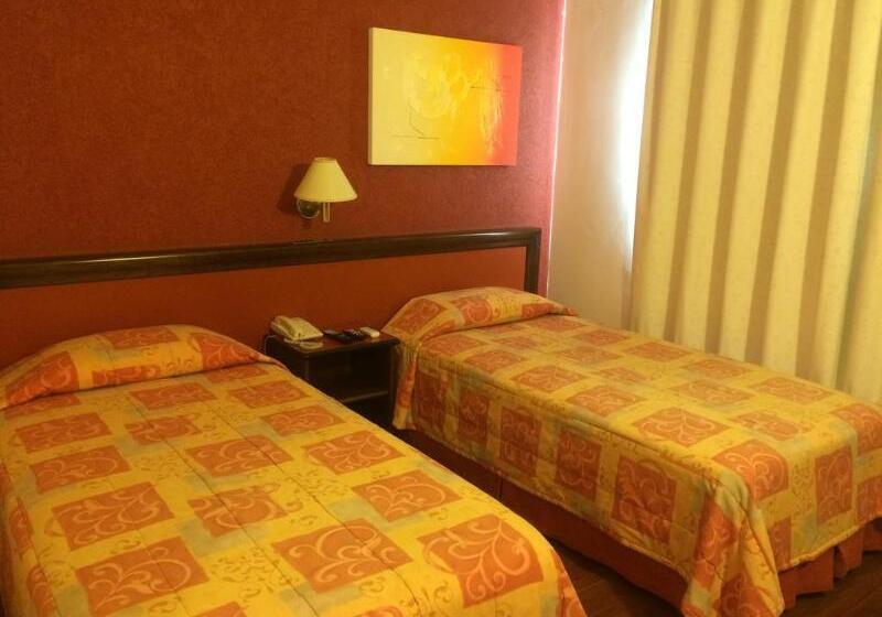 Mogano Business Hotel Eletroposto