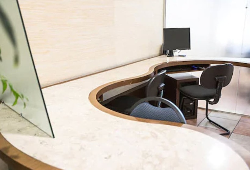 Mogano Business Hotel Eletroposto