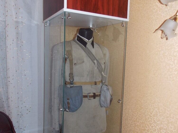 فندق Na Sapernom