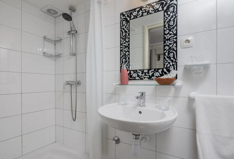 Szálloda Plr Accommodation