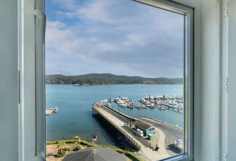Prestige Oceanfront Resort, Worldhotels Luxury