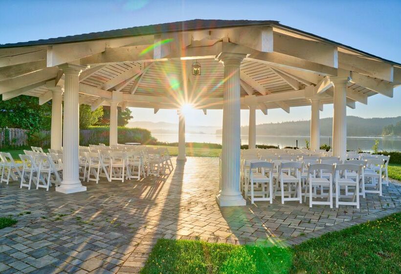 Prestige Oceanfront Resort, Worldhotels Luxury