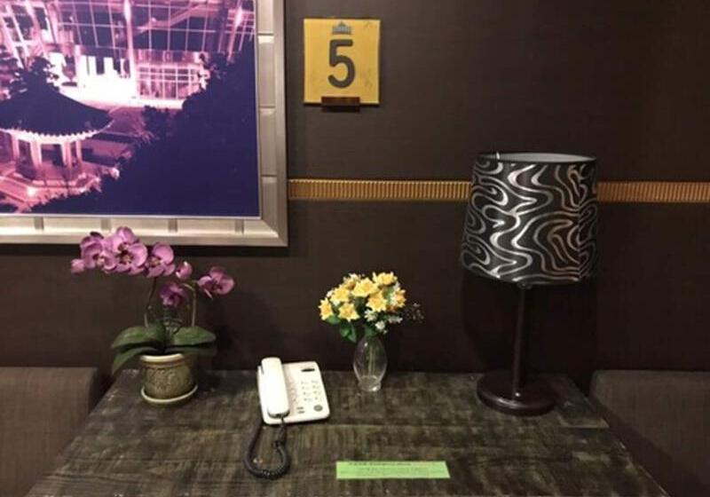 酒店 Prime Tourist