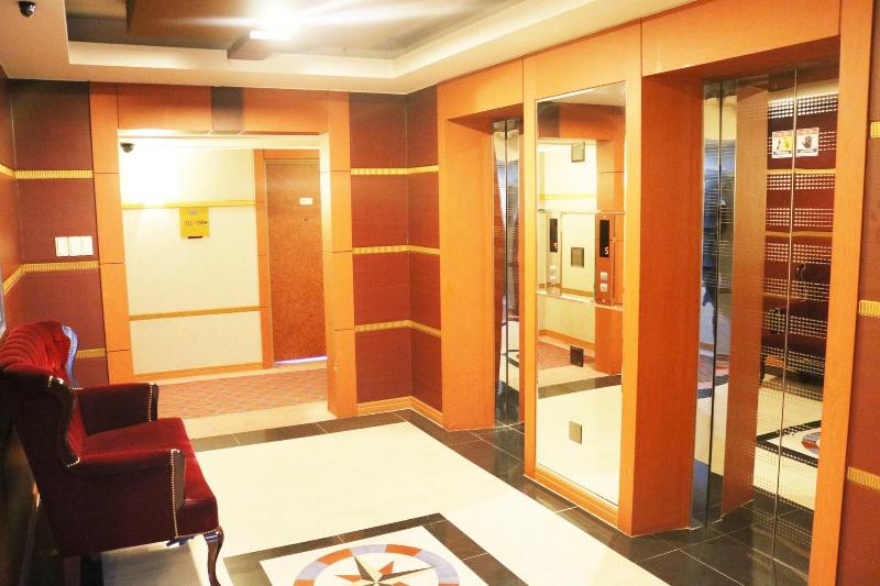 酒店 Prime Tourist