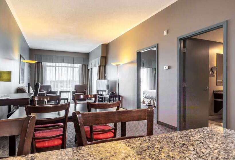 فندق Quality Inn & Suites Victoriaville
