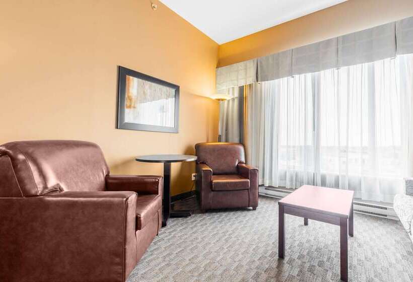 בית מלון כפרי Quality Inn & Suites Victoriaville