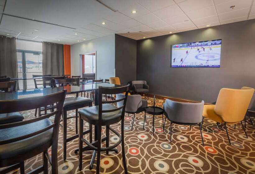 فندق Quality Inn & Suites Victoriaville
