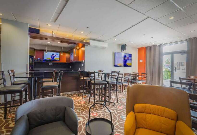 فندق Quality Inn & Suites Victoriaville