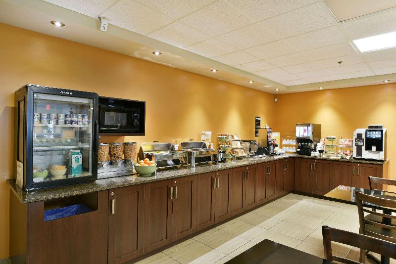 فندق Quality Inn & Suites Victoriaville