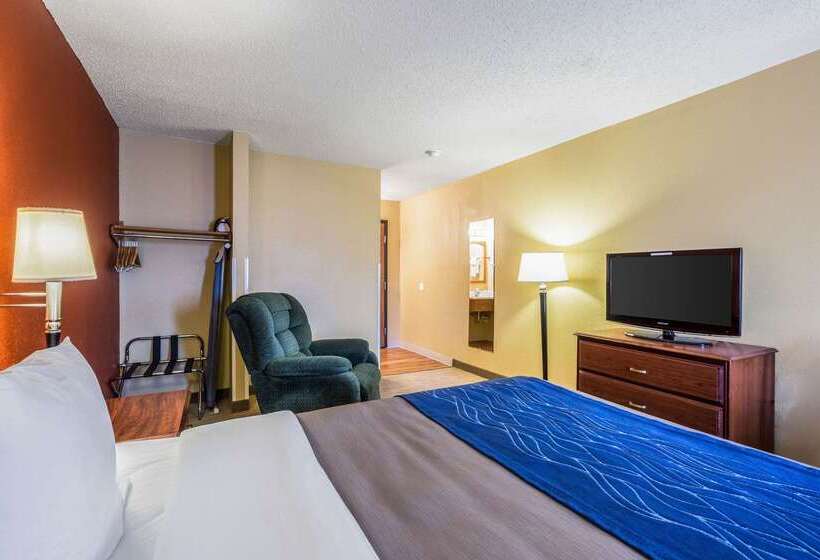 هتل Quality Inn