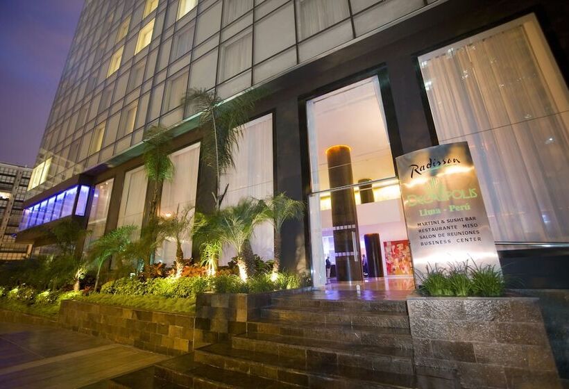 Radisson Hotel Decapolis Miraflores