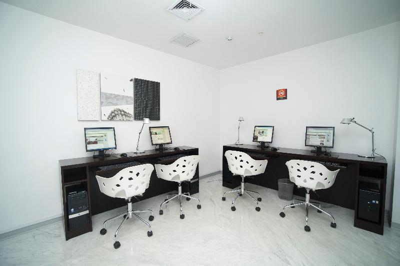 Radisson Hotel Decapolis Miraflores