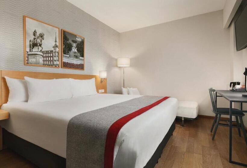 هتل Ramada By Wyndham Madrid Getafe