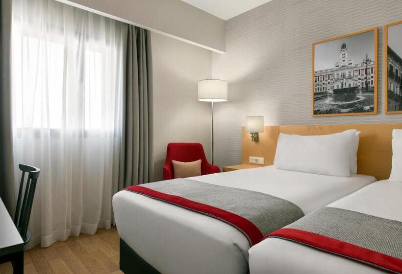 هتل Ramada By Wyndham Madrid Getafe