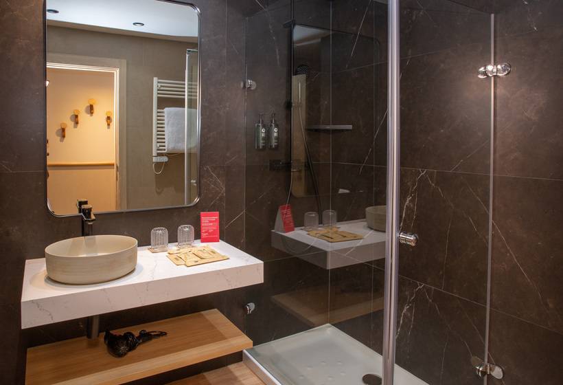 هتل Ramada By Wyndham Madrid Getafe