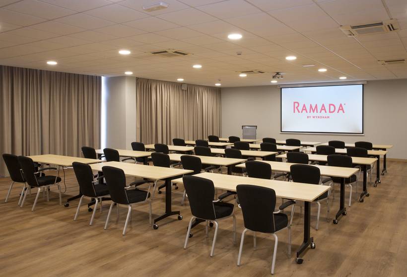 هتل Ramada By Wyndham Madrid Getafe