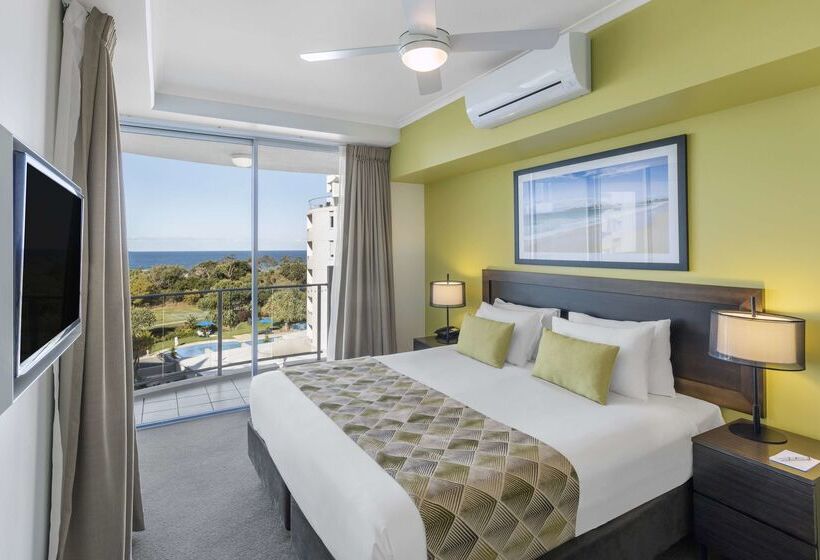 هتل Ramada By Wyndham Marcoola Beach