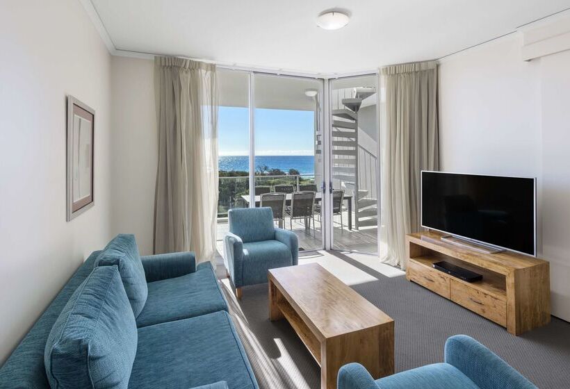 هتل Ramada By Wyndham Marcoola Beach