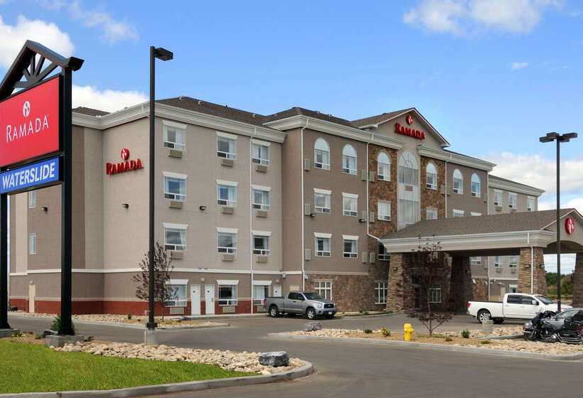 Hotel Ramada By Wyndham Wainwright