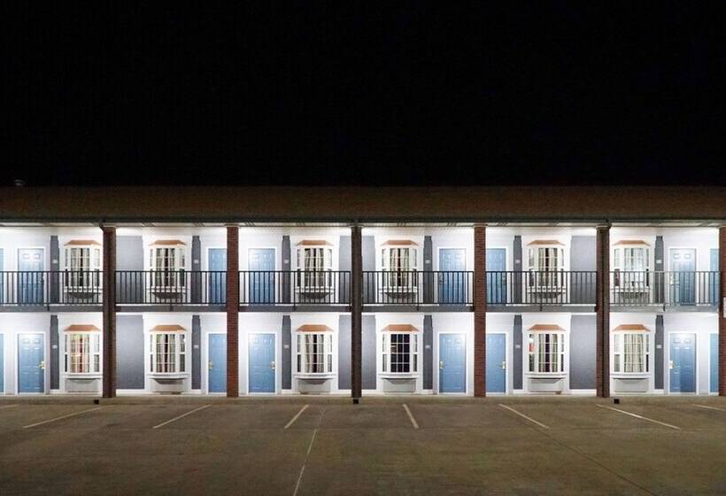 فندق Rodeway Inn