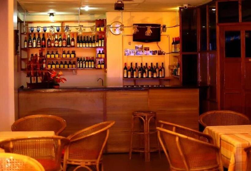 בית מלון כפרי Sea Face