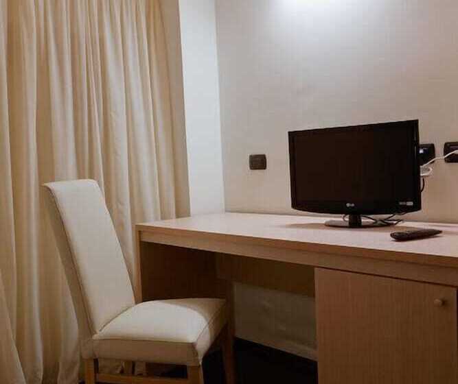 ホテル Sogni D Oro Airport