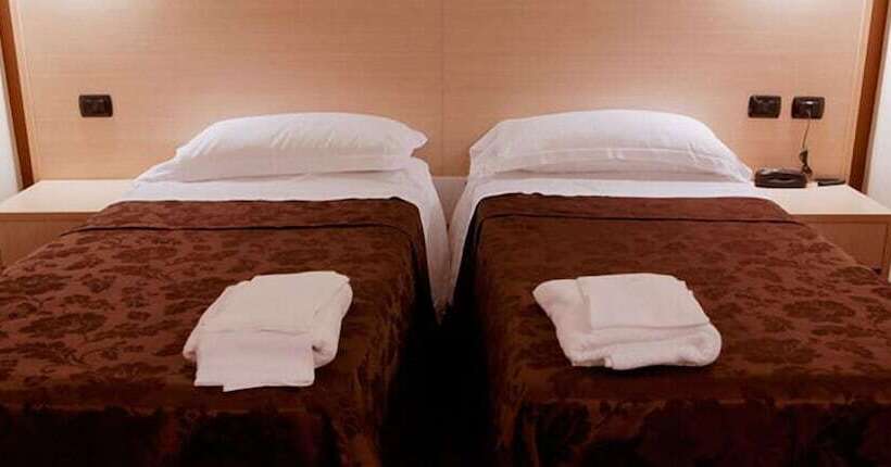 ホテル Sogni D Oro Airport