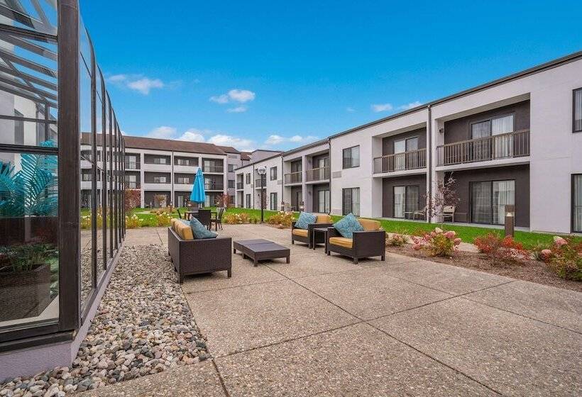 בית מלון כפרי Sonesta Select Detroit Auburn Hills