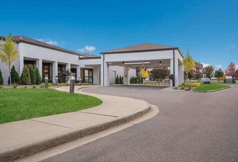 בית מלון כפרי Sonesta Select Detroit Auburn Hills