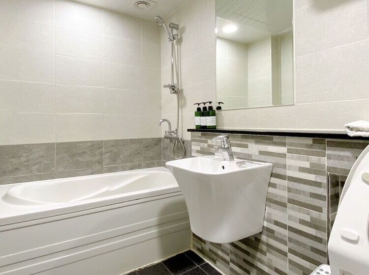 فندق Stay Pohang