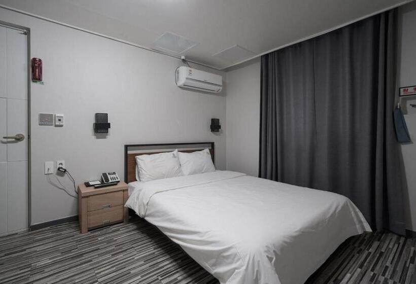 فندق Stay Pohang