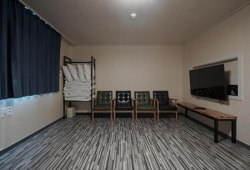 فندق Stay Pohang