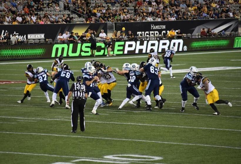 酒店 Staybridge Suites Hamilton   Downtown, An Ihg