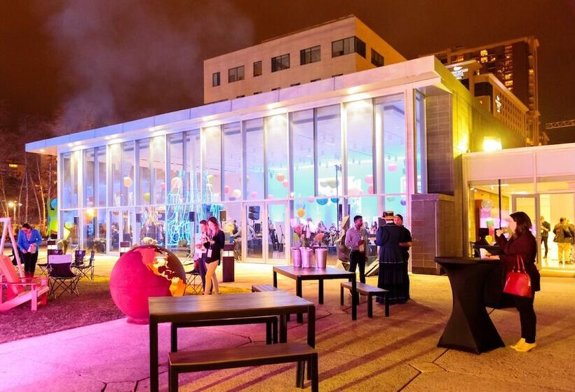 酒店 Staybridge Suites Hamilton   Downtown, An Ihg